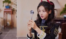 爆料杨超越抽烟的视频,真实生活引发热议